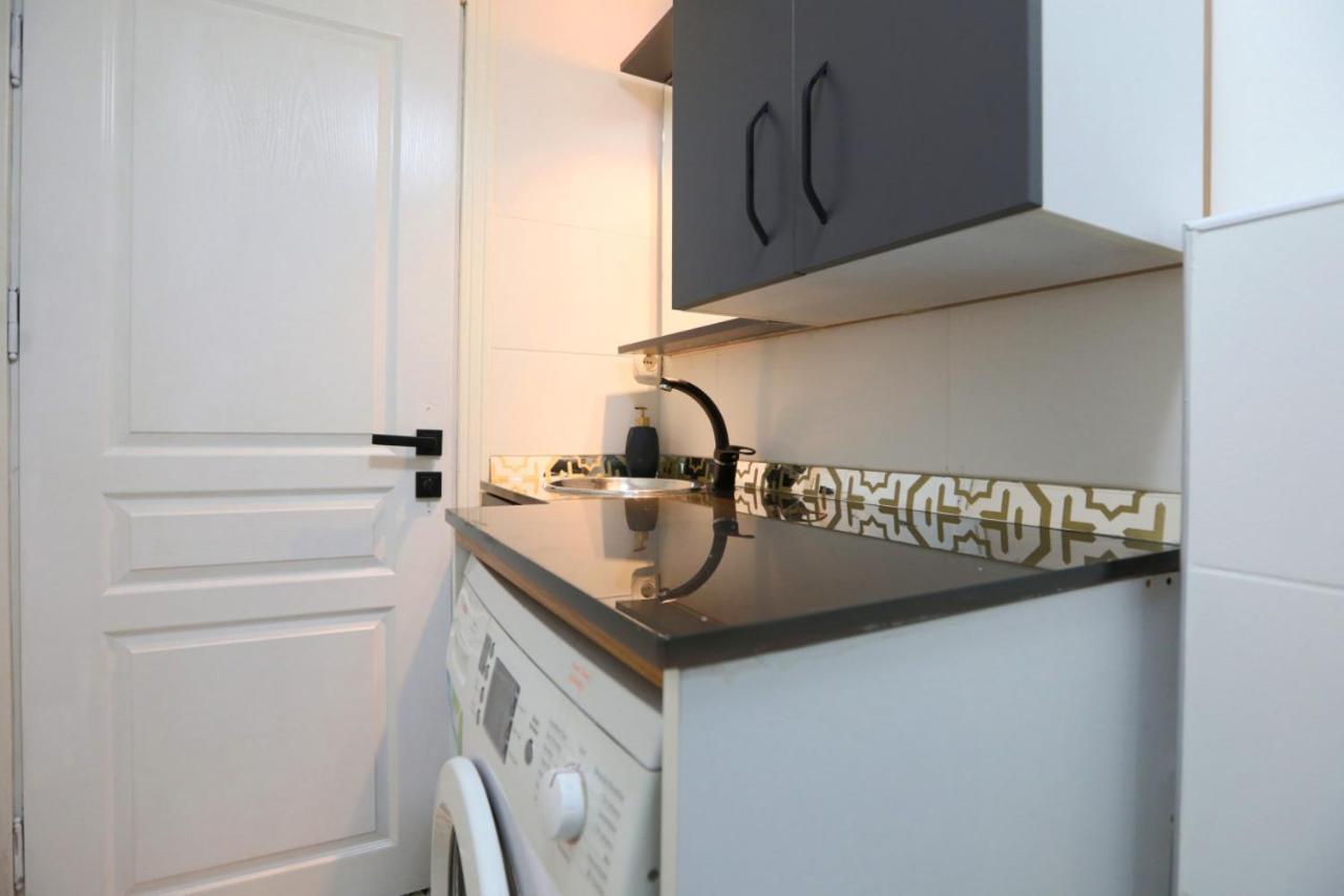Stylish And Central Flat In Kadikoy Istambul Extérieur photo